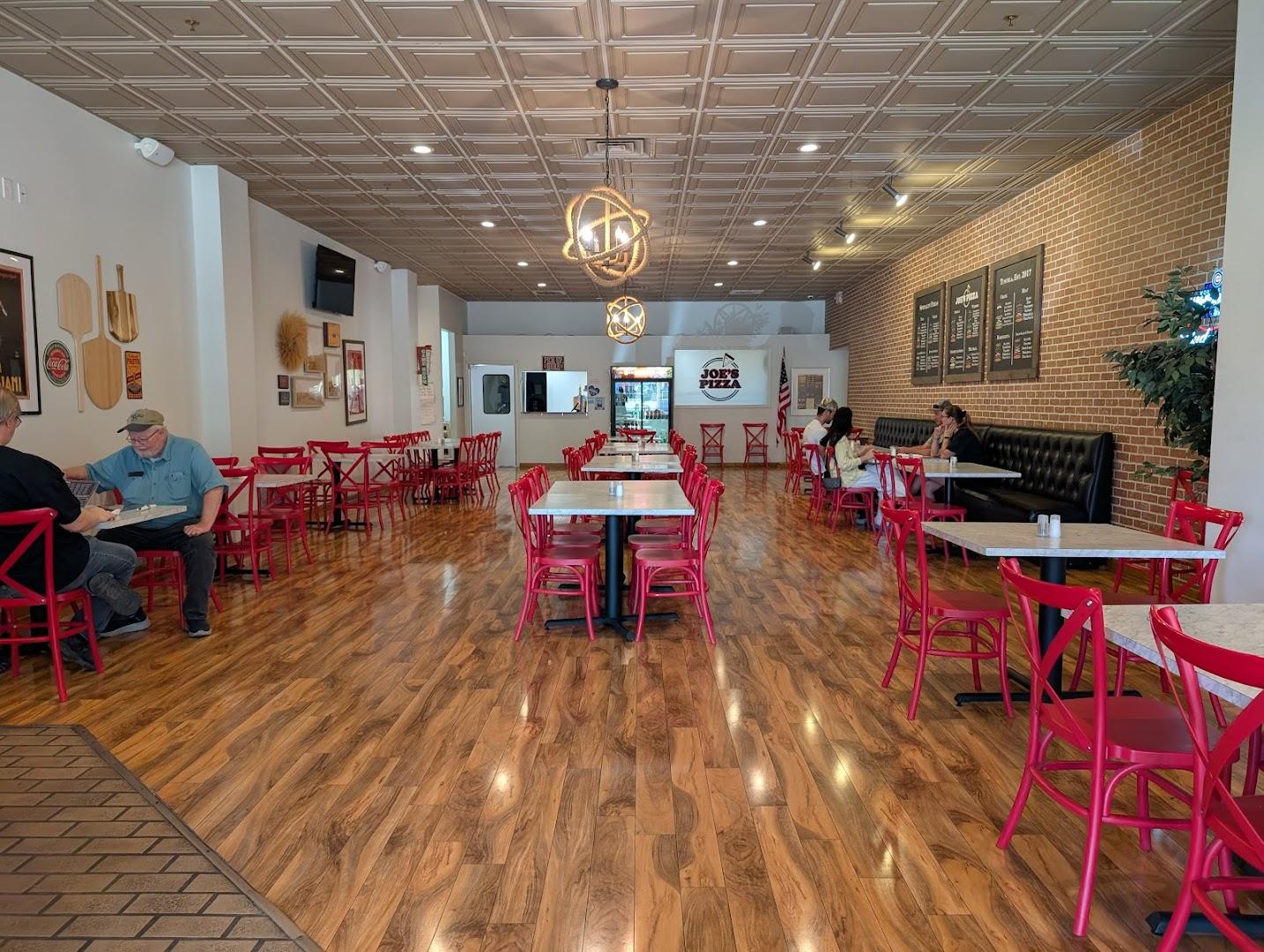 Joe's Pizza